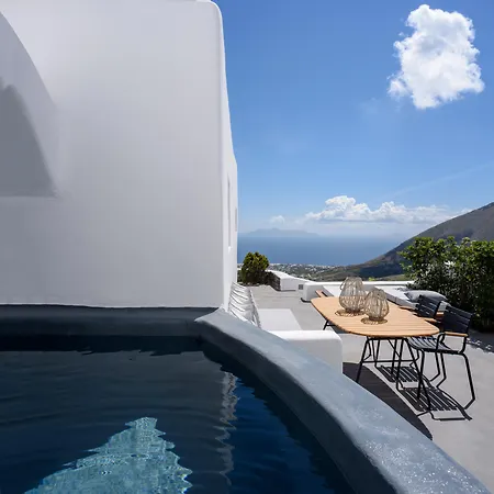 Senses Luxury Apartment